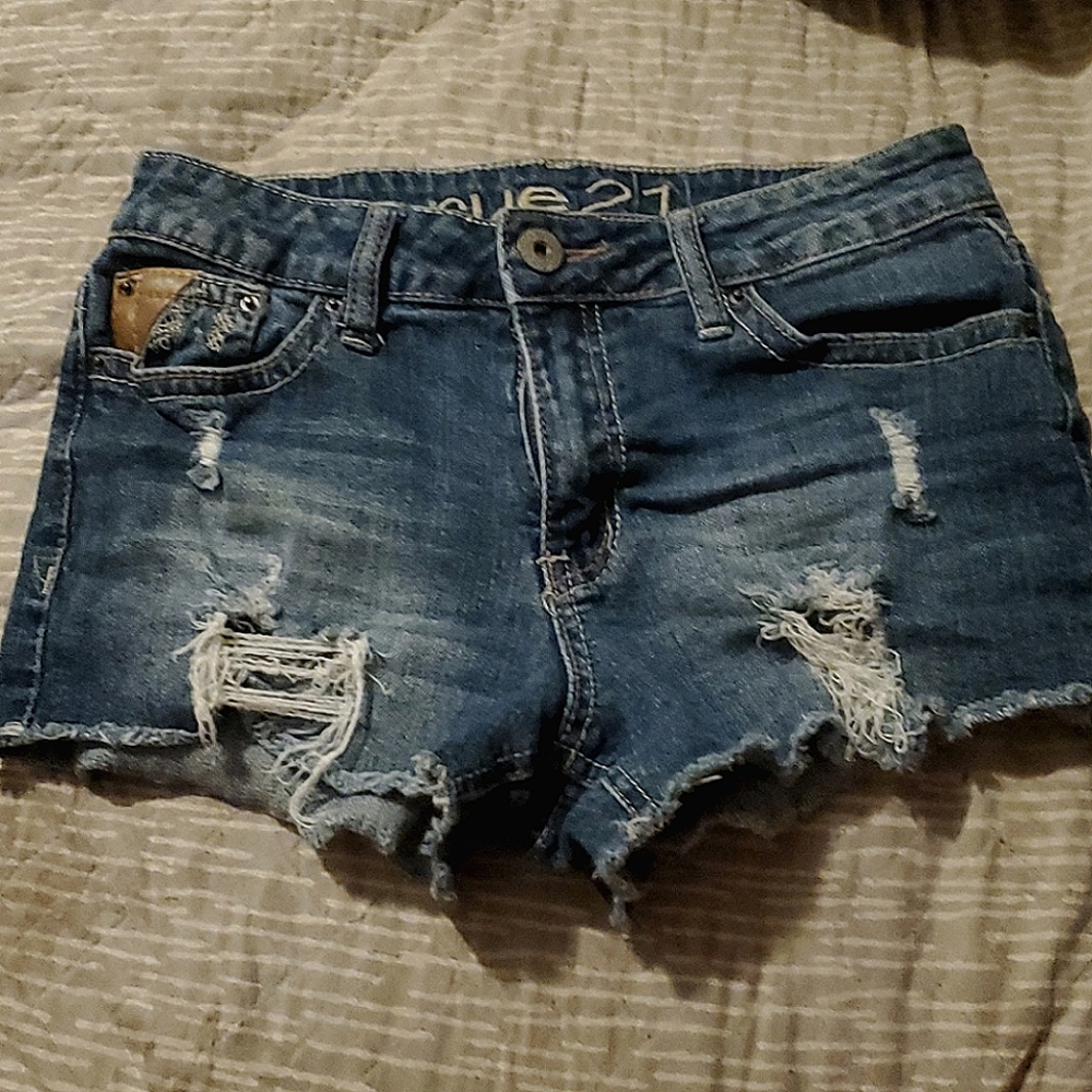 Rue21 short shorts with litte small holes size S